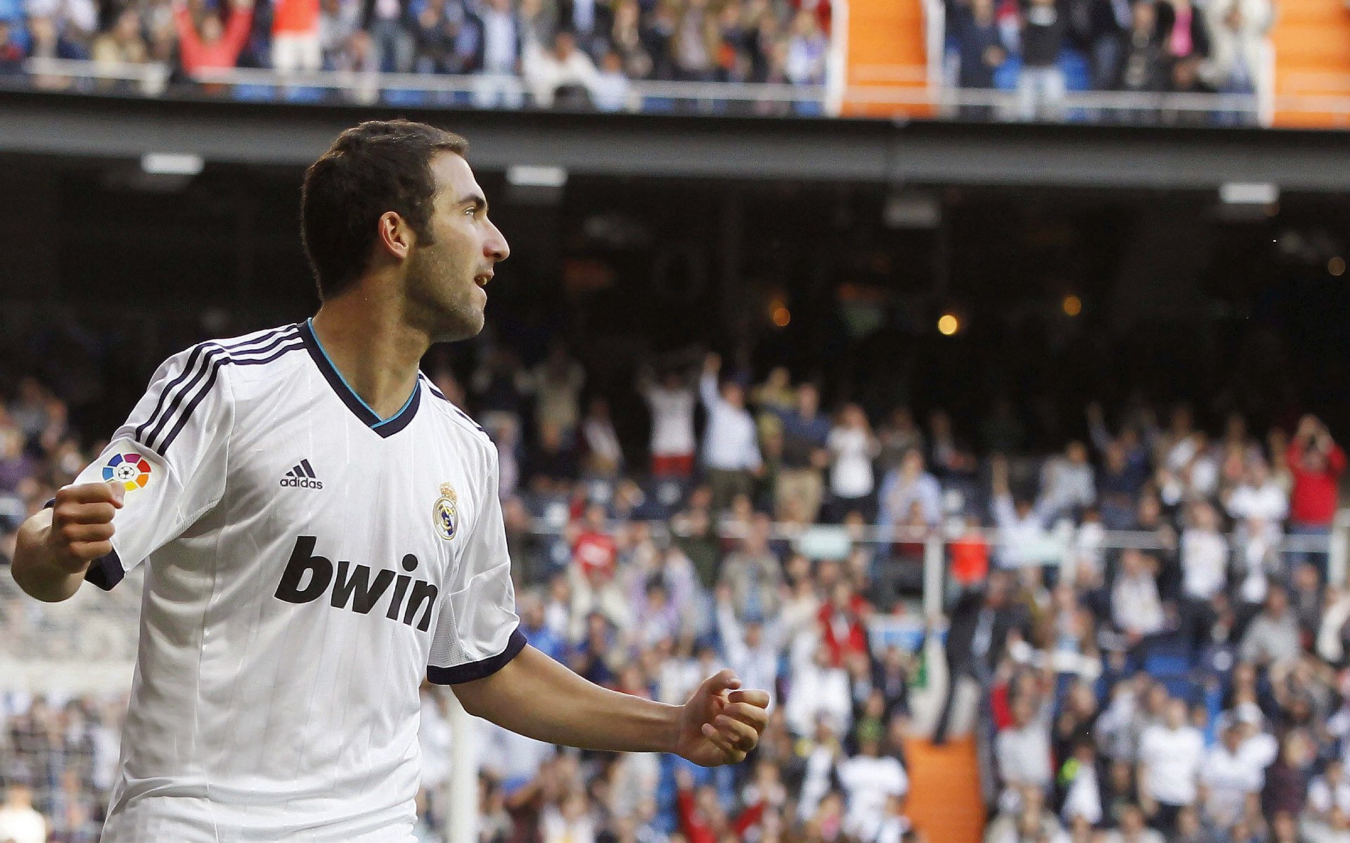 _城市夜景跑：灯火点亮运动的童话世界_，城市夜晚灯光